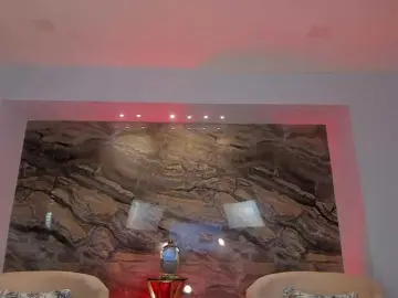 GiaFerrara  live sex cam