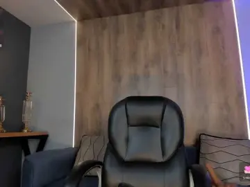 GiaFerrara  live sex cam