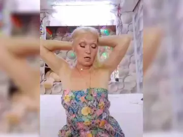LizSage  live sex cam