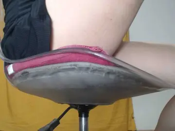 Maila88a  live sex cam