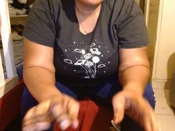 Sexiemama  live sex cam