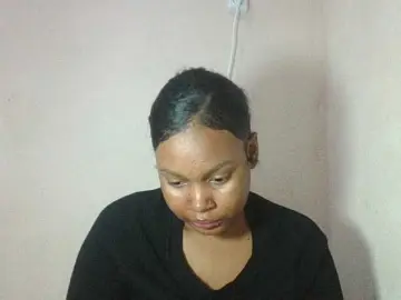 Triida  live sex cam