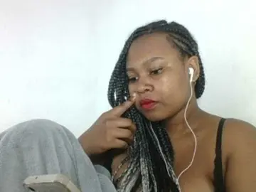 Triida  live sex cam