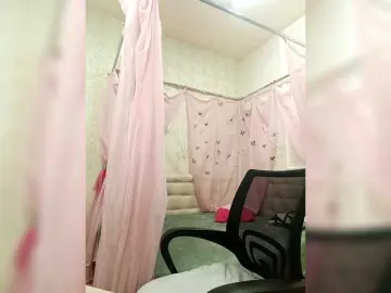 VictoriaPanther  live sex cam