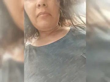 VictoriaPanther  live sex cam