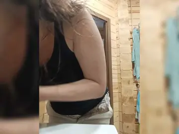 VictoriaPanther  live sex cam