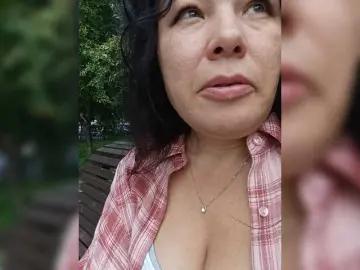 VictoriaPanther  live sex cam
