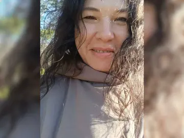 VictoriaPanther  live sex cam