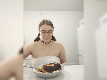 VikiMeow  live sex cam