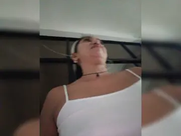 Jennahshampoo  live sex cam