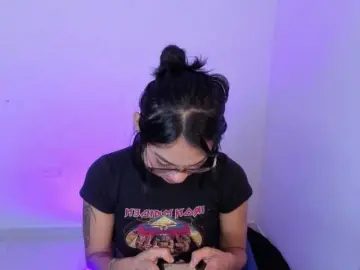 Venusjade  live sex cam