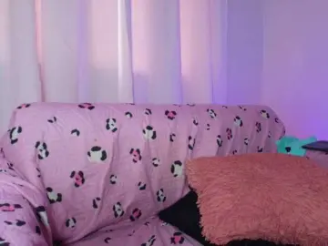 Emycole  live sex cam