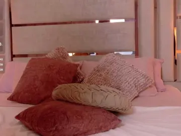 EvaHills  live sex cam