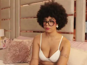 EvaHills  live sex cam