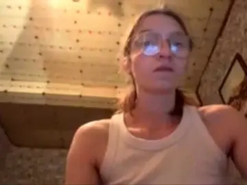 Evacrazys  live sex cam