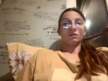 Evacrazys  live sex cam