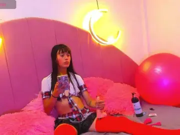 KathyRaicers  live sex cam