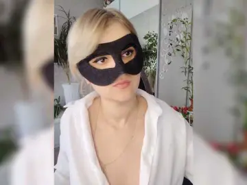 LOVEMENOW23  live sex cam