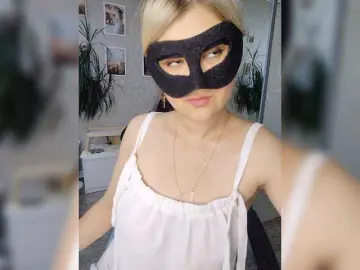LOVEMENOW23  live sex cam
