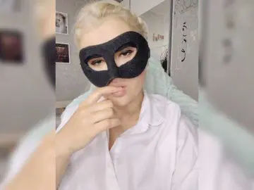 LOVEMENOW23  live sex cam
