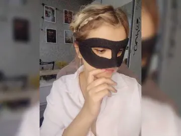 LOVEMENOW23  live sex cam
