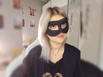 LOVEMENOW23  live sex cam