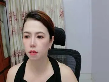 Lindahot69  live sex cam