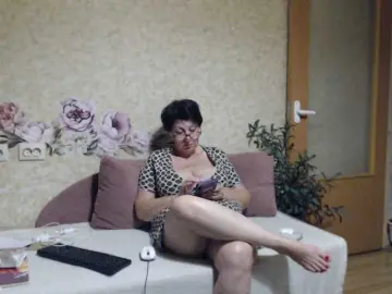 NINA-RICCI  live sex cam
