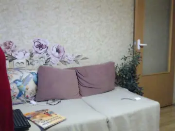 NINA-RICCI  live sex cam