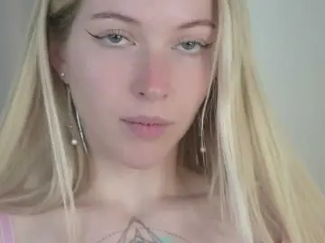 StellaMoor  live sex cam