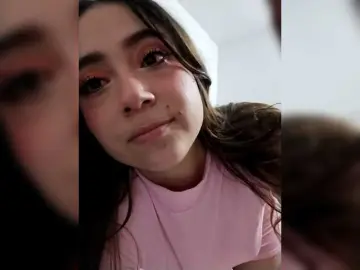 TiffanyB8  live sex cam