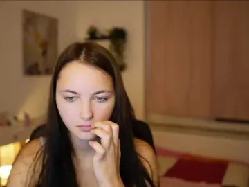 AnitaOcean18  live sex cam