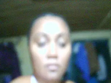 Assiarah  live sex cam