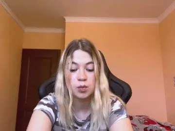 Bunyflow  live sex cam