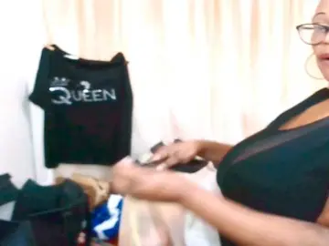 Ebonybloom69  live sex cam