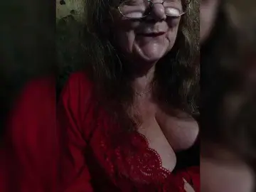 EmpressLady  live sex cam