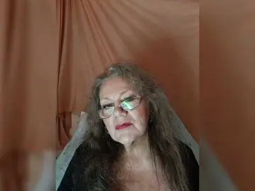 EmpressLady  live sex cam