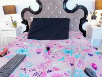 Gabyy-Ruiiz  live sex cam