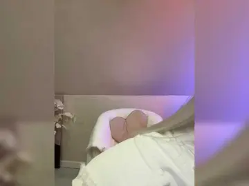 HollyPolly111  live sex cam