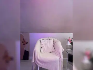 HollyPolly111  live sex cam