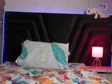 MatureDesiree  live sex cam