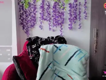 Mmmcutemm  live sex cam