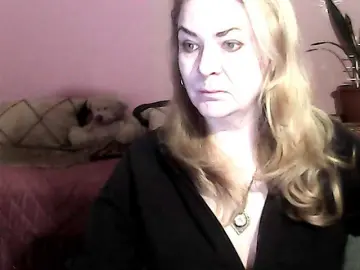 NinaKeil  live sex cam