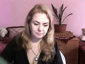 NinaKeil  live sex cam