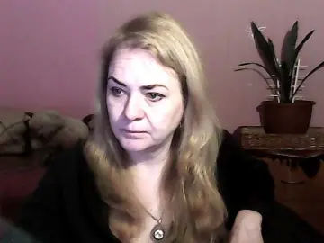 NinaKeil  live sex cam