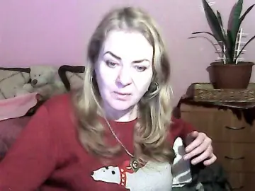 NinaKeil  live sex cam