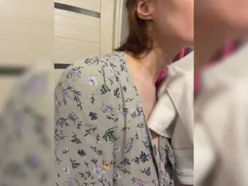 Svetochekk  live sex cam