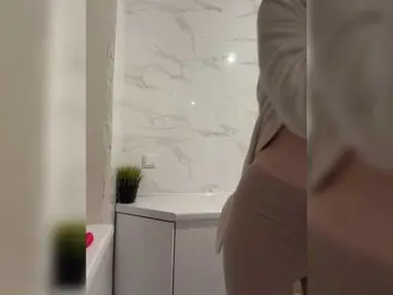 Svetochekk  live sex cam