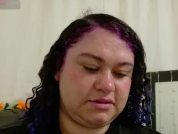 Lunitaa0  live sex cam