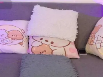 Lunitaa0  live sex cam